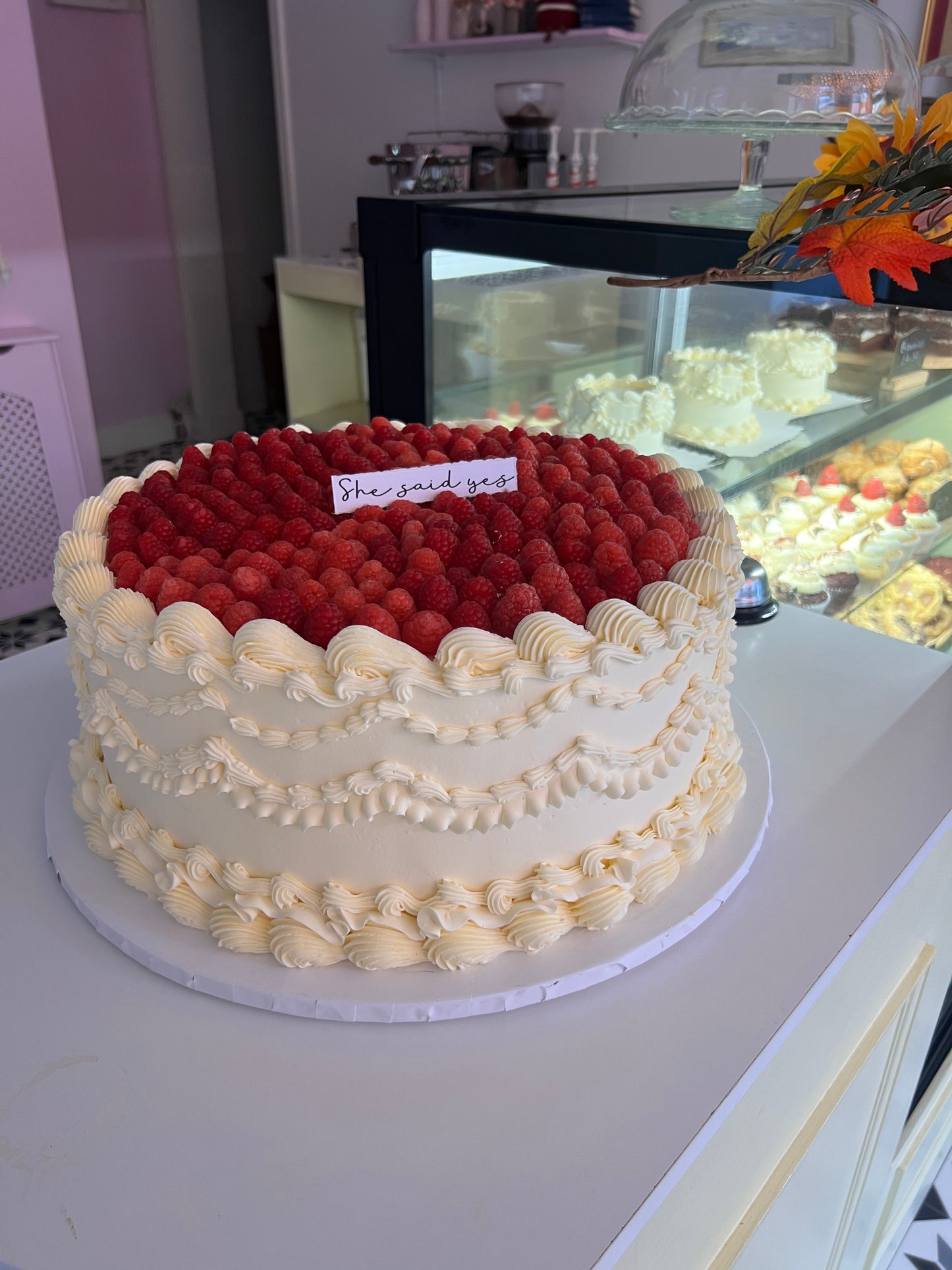 Raspberry Vintage Cake